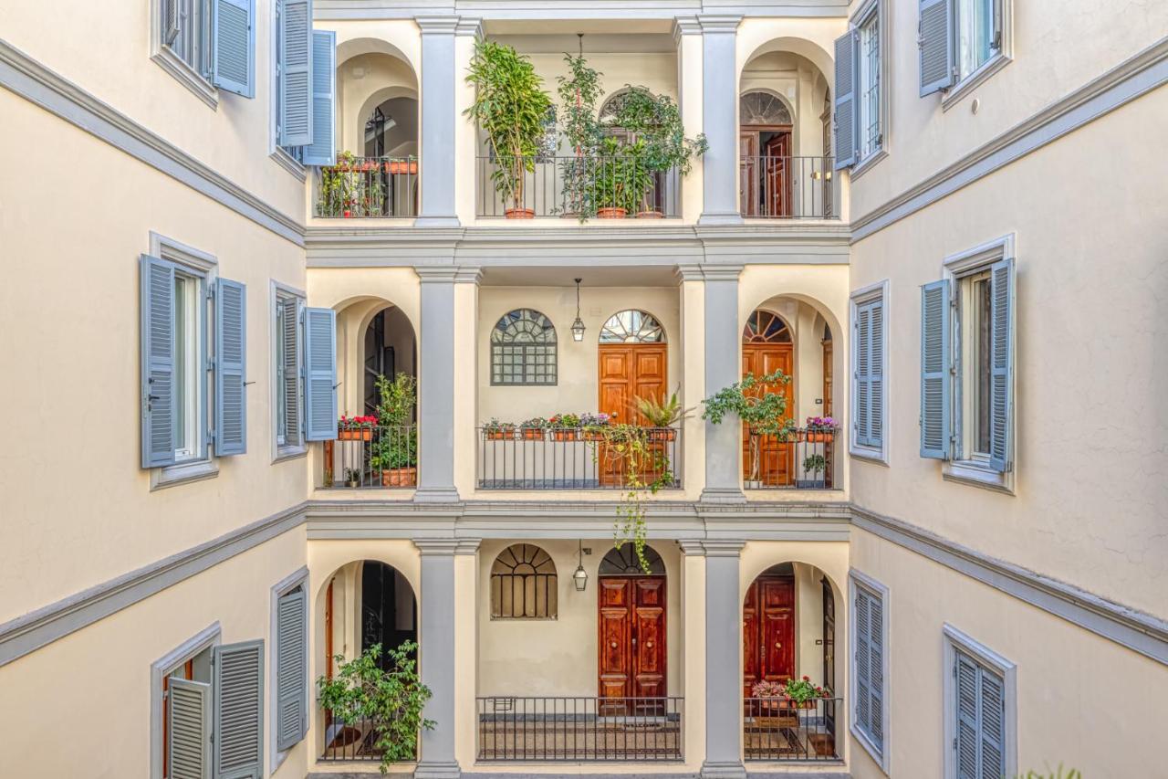Luxury Stars In Rome - Andromeda Apartment In Colosseum Экстерьер фото